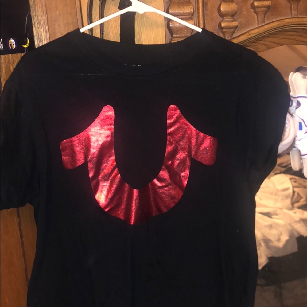 True religion metallic red t shirt